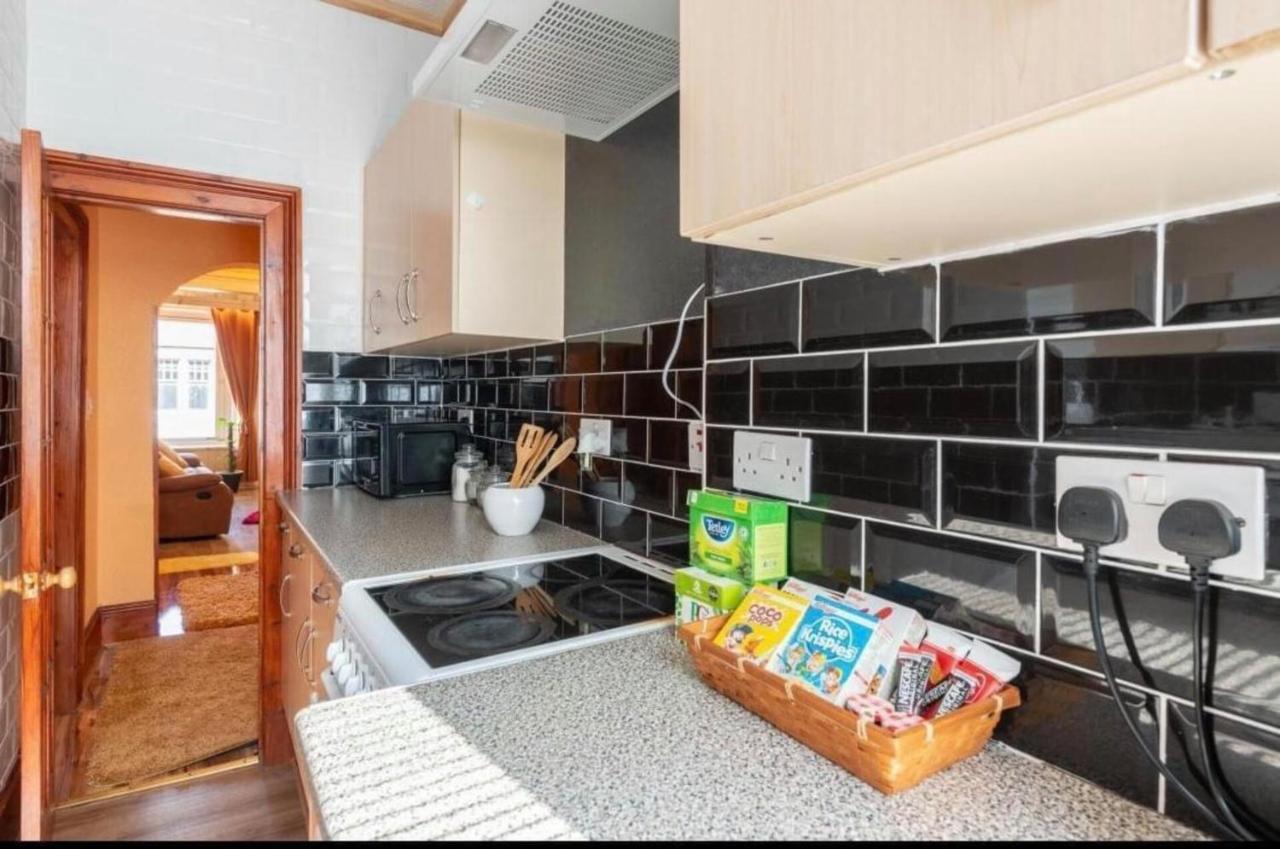 Georges57 2-Bed Apartment In Инвернесс Экстерьер фото